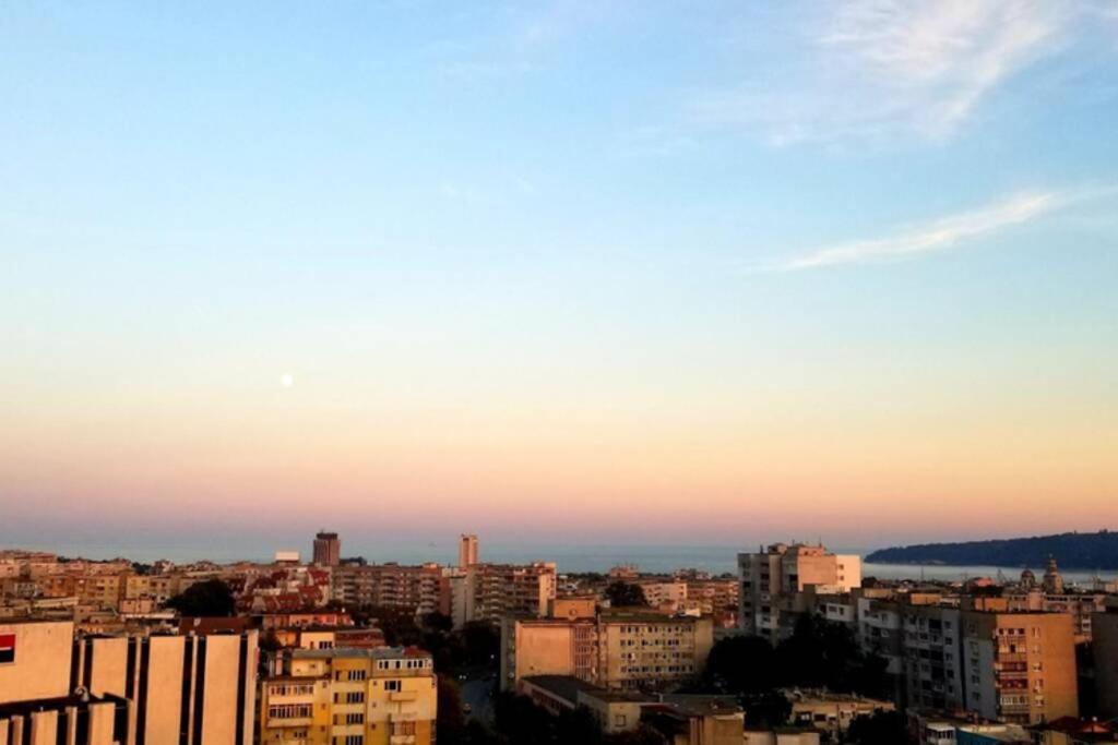 Exquisite Varna Views Exterior photo